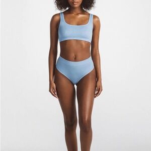 HIGH SCULPT THONG LDMA NWT SMALL ARTIC BLUE